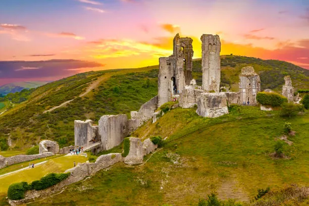 corfe castle.webp